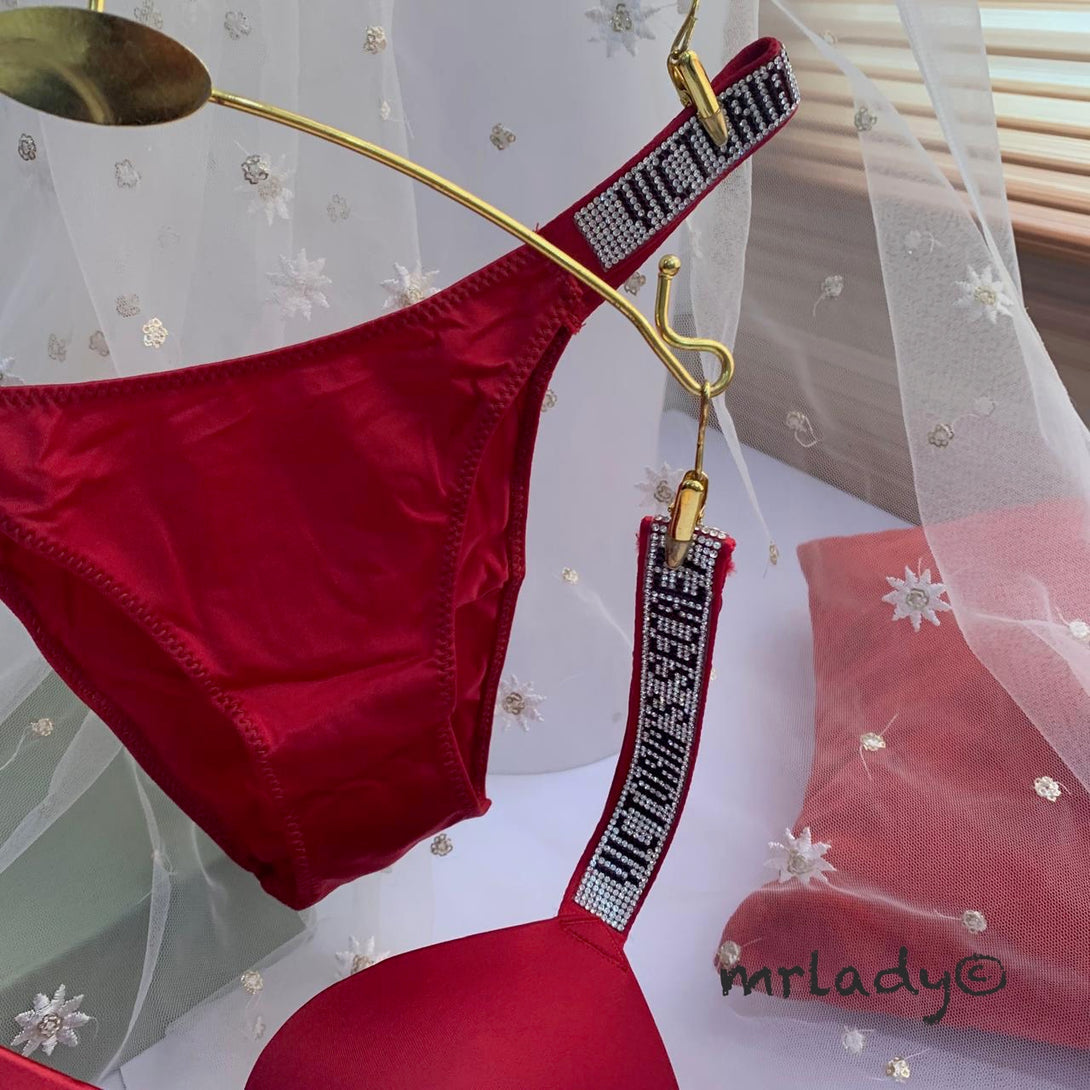 طقم حمالة صدر فيكتوريا سيكريت V11