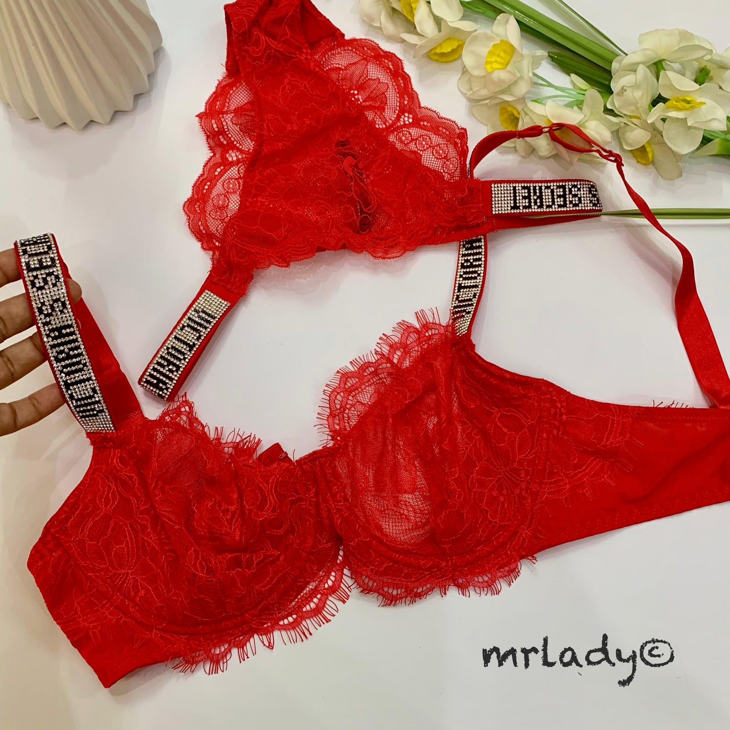 طقم صدريات فيكتوريا سيكريت V17 – mrlady